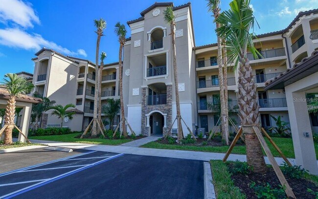 Photo - 17006 Vardon Ter Unit 208