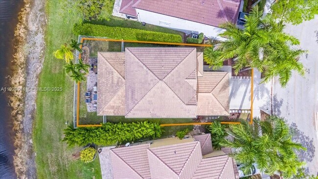 Photo - 920 Golden Cane Dr