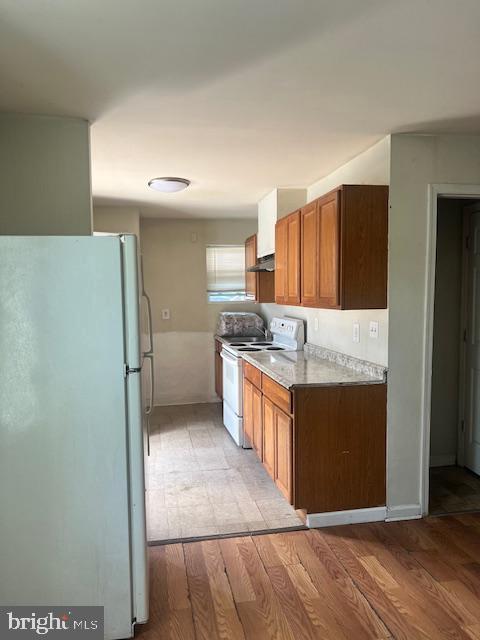 Photo - 149 E Franklin St