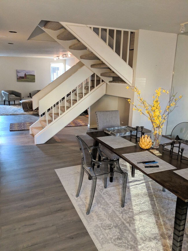 Photo - 600 NW 4th St