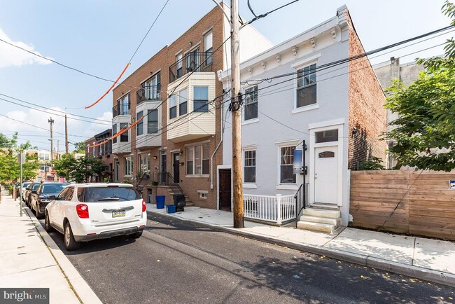 Photo - 1616 Webster St Townhome