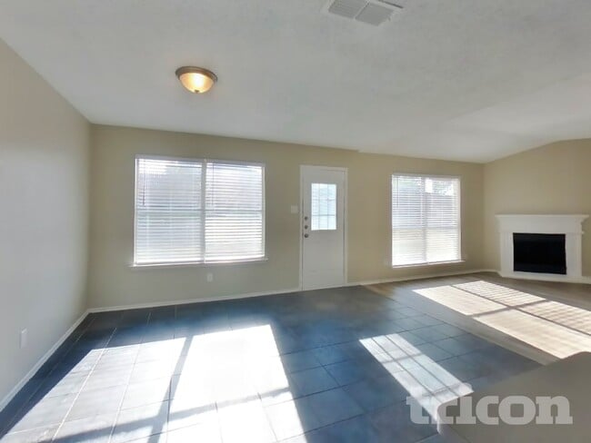Photo - 309 Pecos Dr
