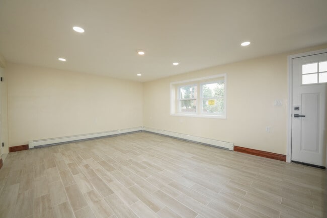 Photo - 41 River Edge Rd Unit Studio 1G