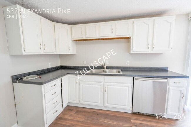 Photo - 532 Alexandria Pike