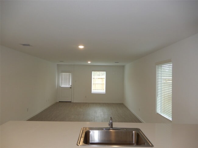 Photo - 21369 Carosella Dr