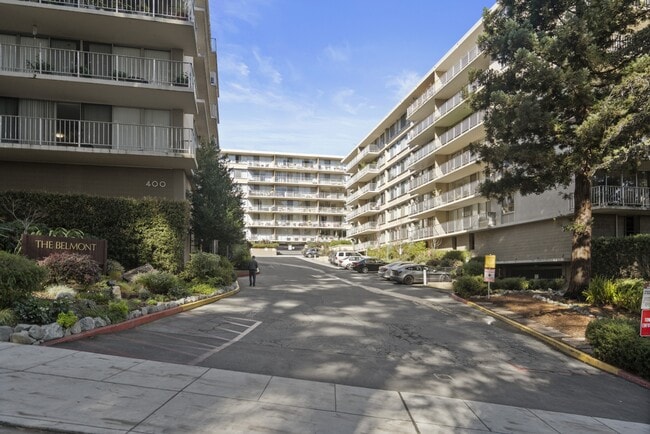 Building Photo - 300 Davey Glen Rd Rental