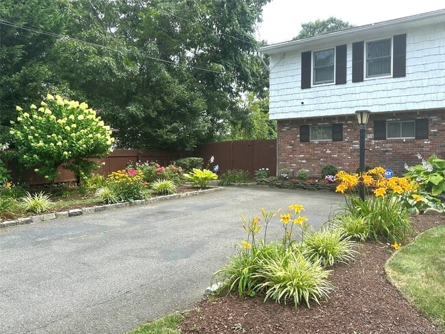 Photo - 10 Jackson Ave Apartamento