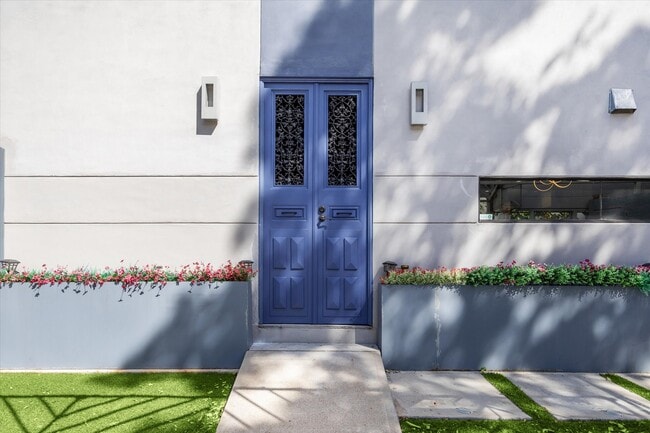 Photo - 2907 Ferndale St