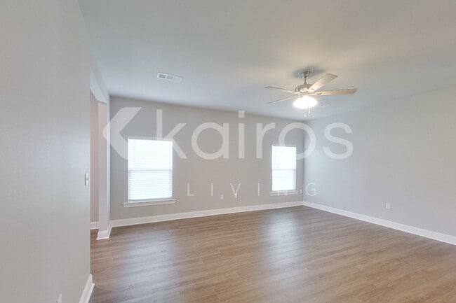 Photo - 22863 Monterey Ave