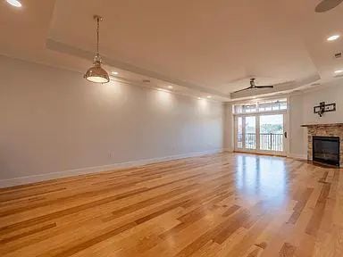 Photo - Blacksburg VA Unidad 307