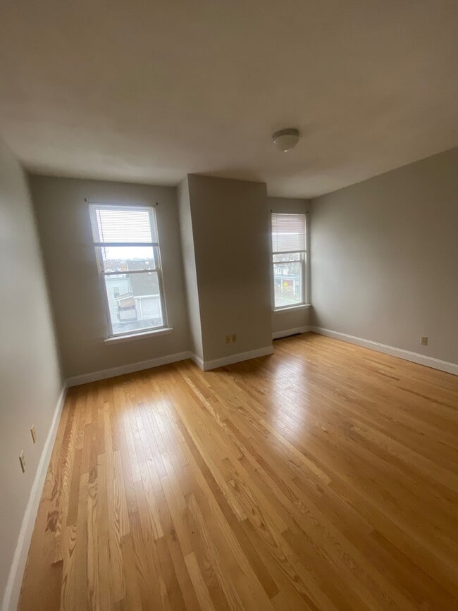 Photo - 10 Belmont St Unit 8