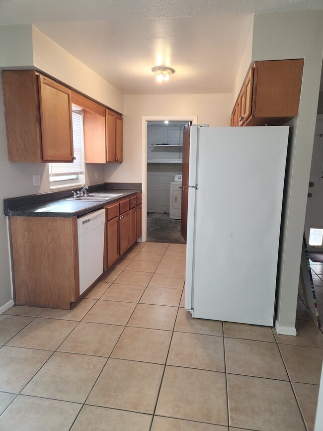 Photo - 10820 Margaret Dr