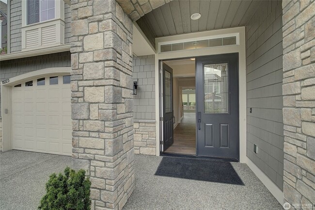 Photo - 5Bd/4Ba Bellevue House