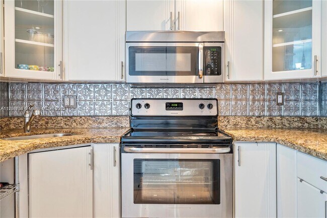 Photo - 2049 S Ocean Dr