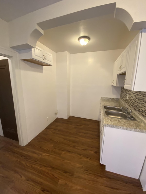 Photo - 1442 W 101st St