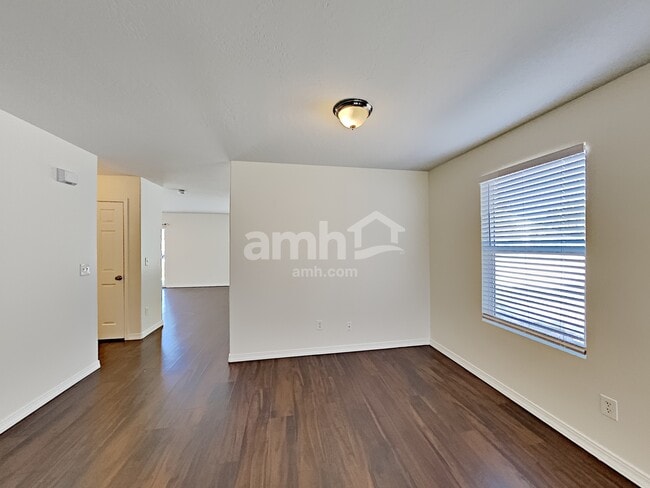 Photo - 1830 S 875 E