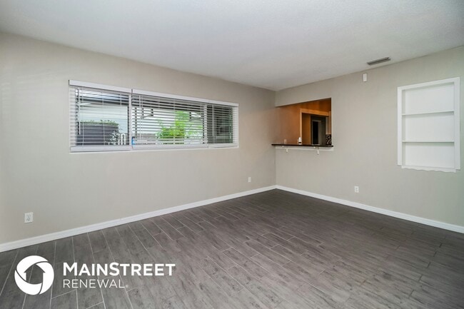 Photo - 503 Roy Blvd