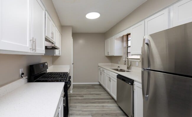 Photo - Willow Lakes