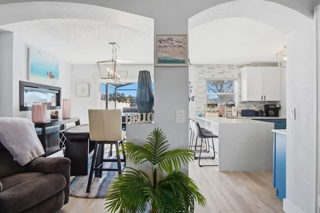 Building Photo - 13115 Ashington Pointe Dr Unit SI ID1520441P