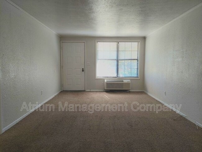 Photo - 1295 N Holland Pkwy