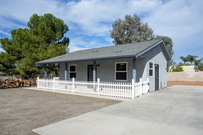 Building Photo - 1175 Campbell Way Rental