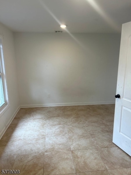Building Photo - 674 St Georges Ave Rental