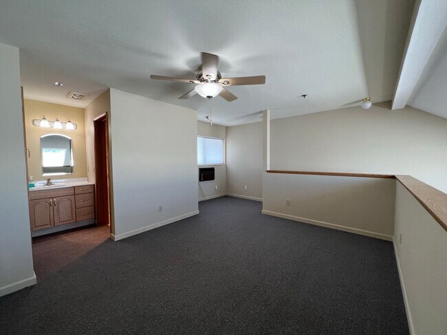 Photo - 2 Bed, 2 Bath Upper Level Condo