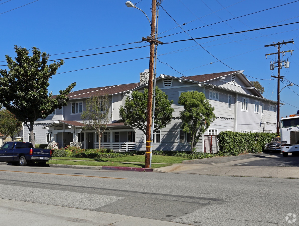 Photo - Pixley Arms Orange Apartments