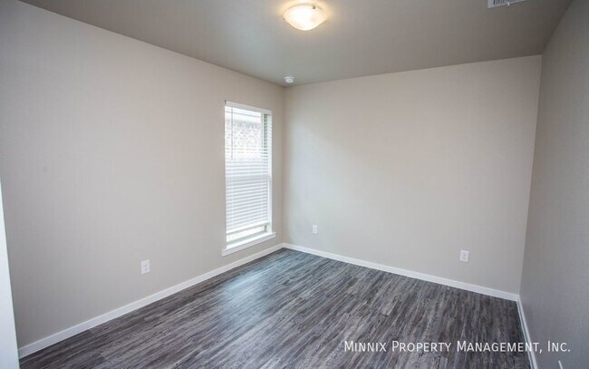 Photo - 2102 Langford Ave Unidad A