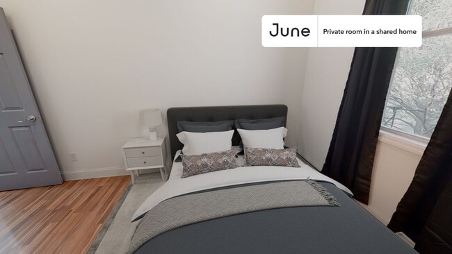 Photo - Room in Shared 4 bed/1 bath home Unidad A