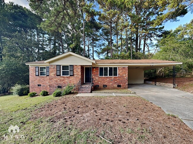 Building Photo - 440 Burgundy Rd Rental
