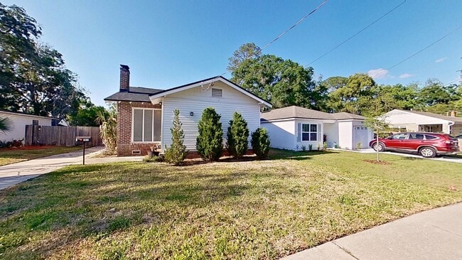 Photo - Murray Hill 3 bedroom