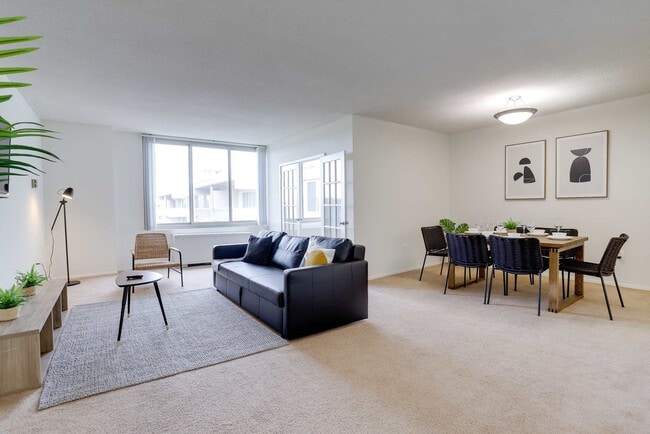 Building Photo - 1600 S Eads St Unit FL12-ID1022405P Rental