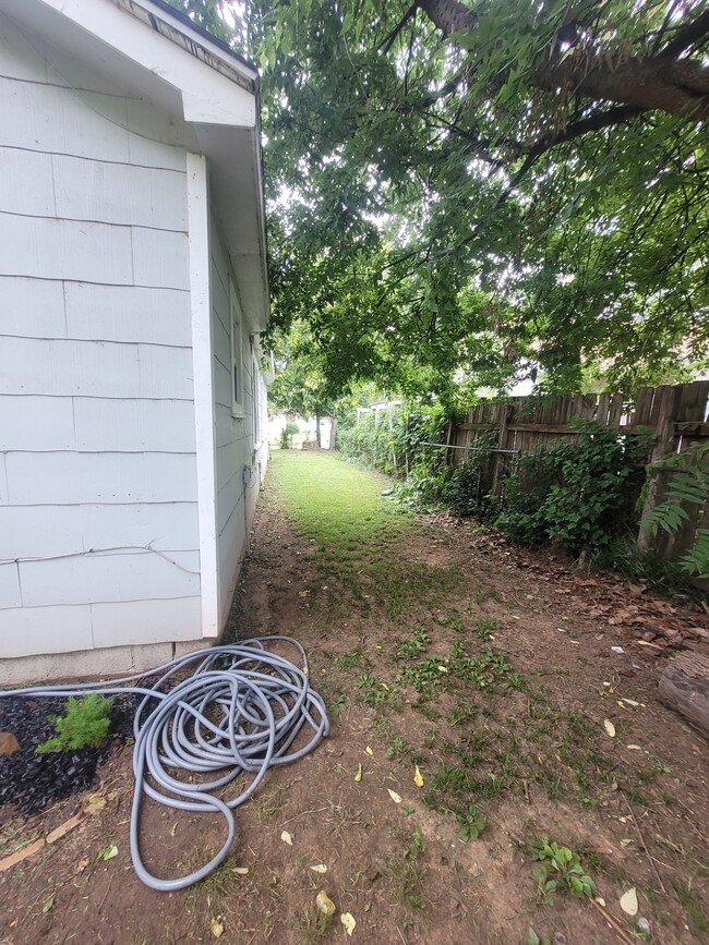 Photo - 2427 S Olympia Ave
