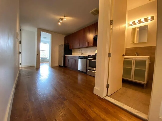 Photo - 848 Madison St Unidad 3