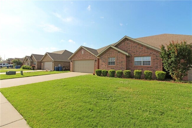 Photo - 4105 SW Chasestone Ave