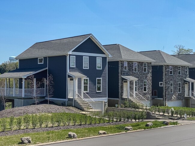 Building Photo - Be the First to Live in These Brand-New Luxury Homes — Now Pre-Leasing in Pittsburgh