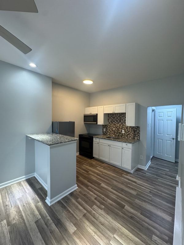 Photo - 1452 N 29th St