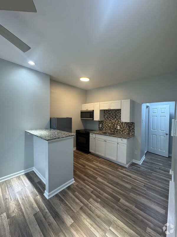 Building Photo - 1452 N 29th St Rental