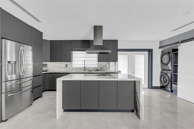 Photo - 500 SW 64th Pkwy