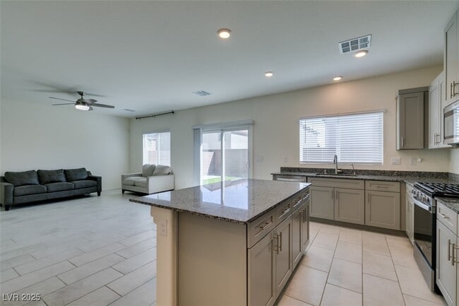 Photo - 7714 Duran Hbr Ln