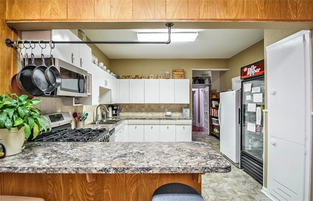 Photo - 1147 W Frey