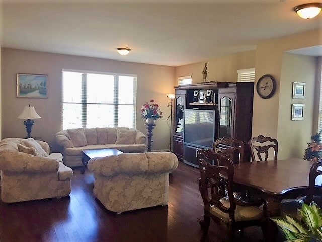 Photo - 1109 E Port Clinton Rd