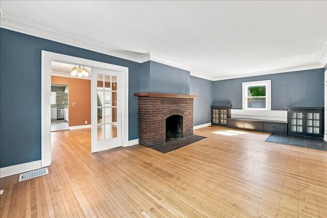Photo - 5344 Lowell Ave