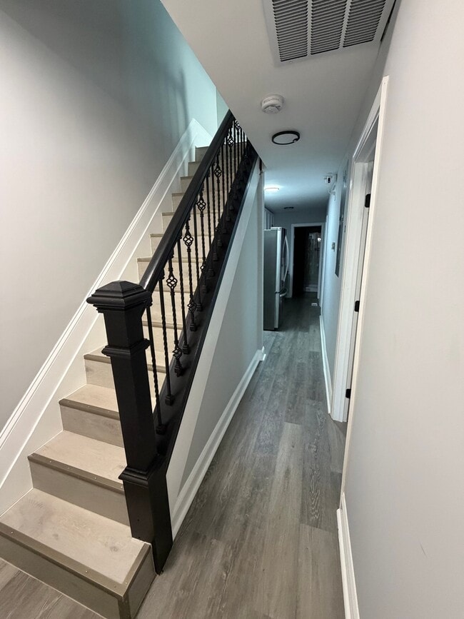 Photo - 3317 Ravenwood Ave