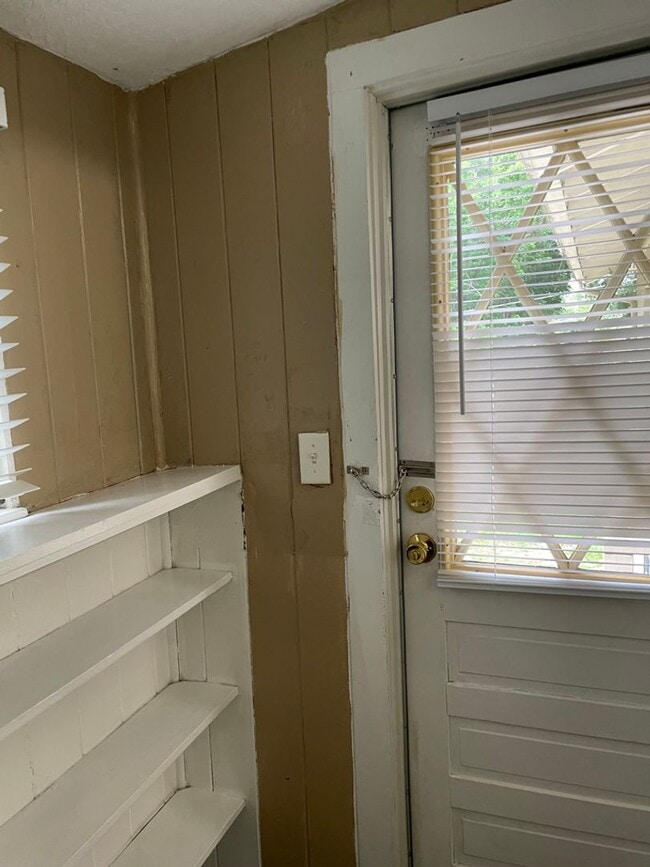 Photo - 206 Osceola Ave Unit Apartment B (Upstairs)