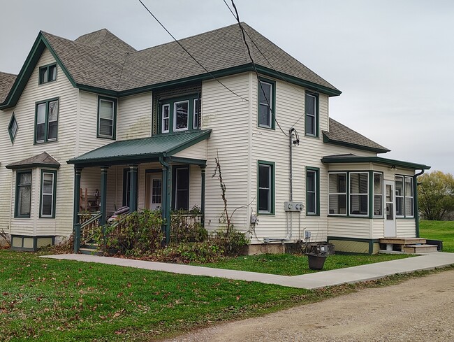 Photo - E11219 Carpenter St Townhome