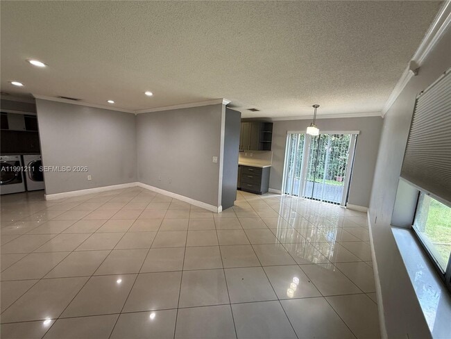 Photo - 6854 NW 173rd Dr Unidad 210