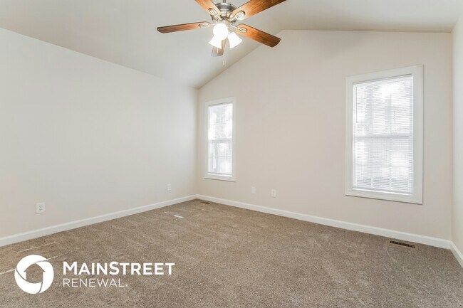Photo - 338 Randolph Dr