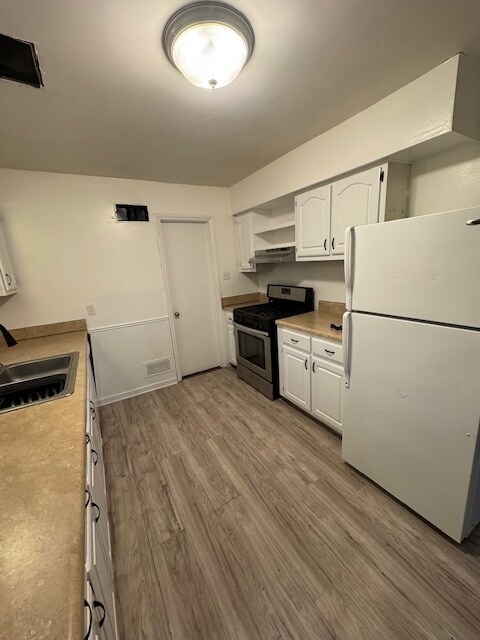 Photo - 1228 Perkins Terrace